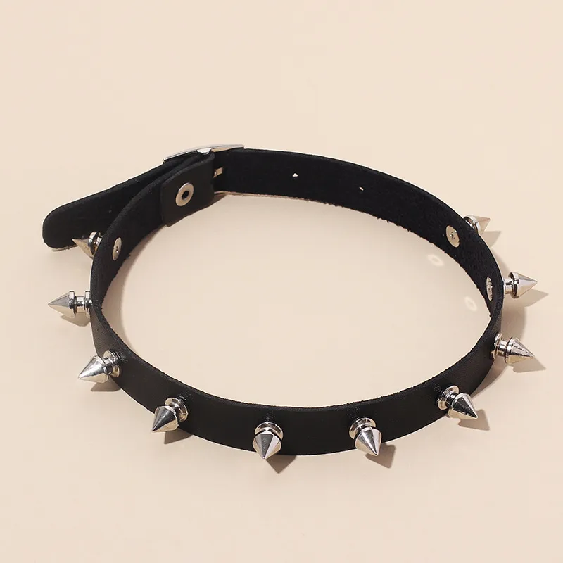 Punk Style Spiked Leather Choker